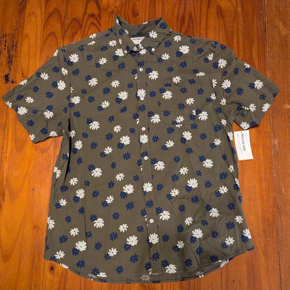 Men’s Casual Button-Down Shirt – Size XL – Green with White and Blue Prints